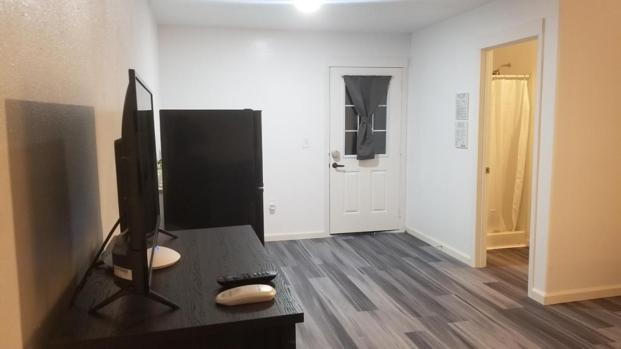 #4 New! Cozy Private Studio! Self Checkin Studio Apt ケアアウ エクステリア 写真